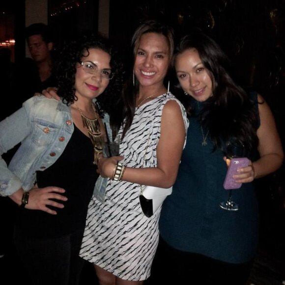 Meet your Posher, Jessica - Picture 2 of 2